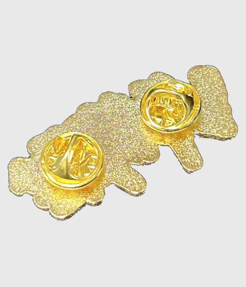 Lovenskate Pin Badge - Gold